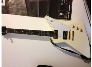 Gibson [Guitar of the Week #47] '84 Explorer Reissue - Alpine White (94470)