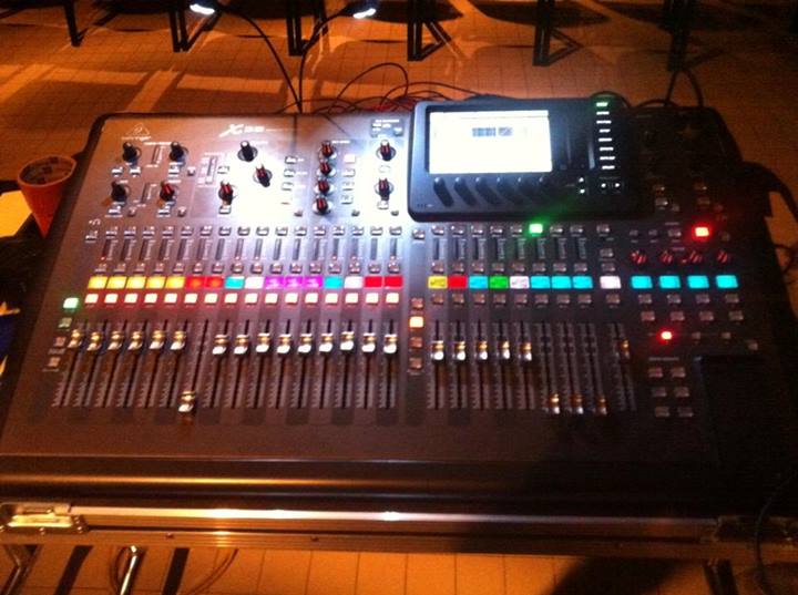 Behringer X32 Standard