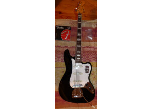 Squier Vintage Modified Bass VI - Black