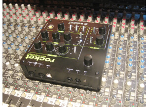 Waldorf Rocket (270)