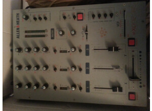 Allen & Heath Xone:32 (Old Design) (16669)