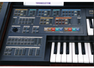 Yamaha Electone MC600