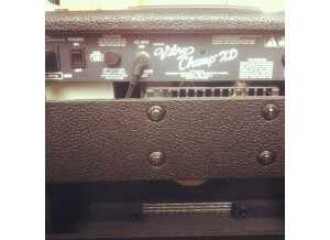 Fender Vibro Champ XD (29099)