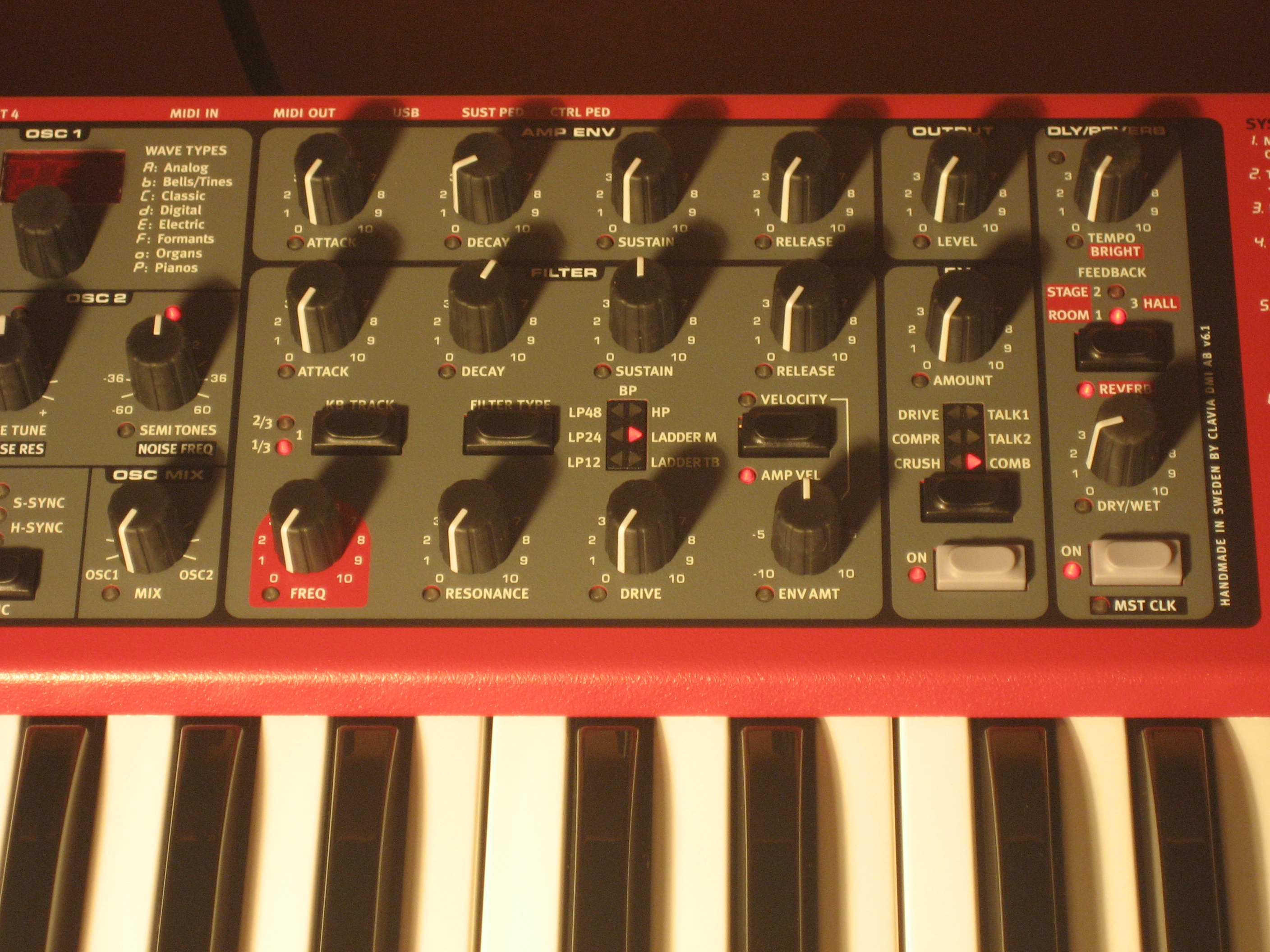 Clavia Nord Lead 4
