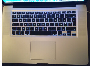 Apple Macbook Pro 15" 2.3 GHz Intel Core i7 (50769)