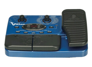 Behringer X V-Amp (76038)