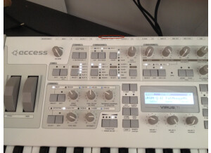 Access Music Virus TI2 Polar (14919)