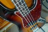 Fender Reggie Hamilton Standard Jazz Bass