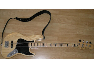 Fender American Vintage Series - '75 Jazz Bass