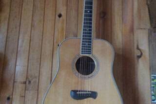 Tacoma Guitars DR28