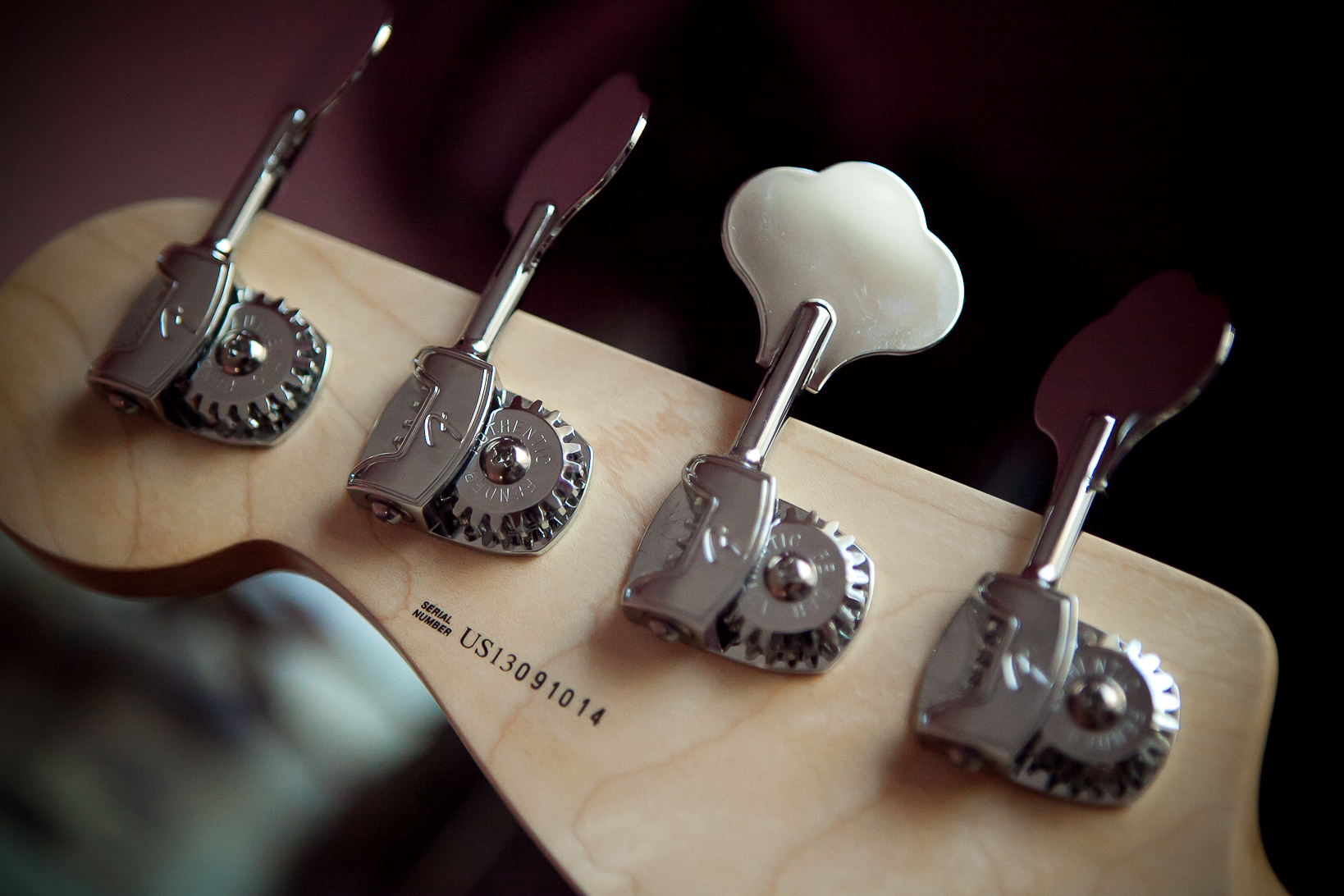 Fender american deluxe Dimension Bass IV