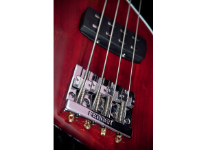 Fender American Deluxe Dimension Bass IV (716)
