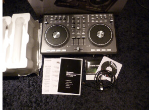 Numark Mixtrack Pro (37976)