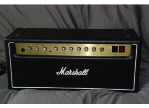 Marshall JCM 800 2205