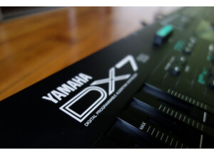 Yamaha DX7S (955)