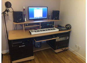 Studio Rta Producer Station (79917)
