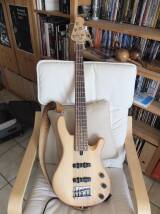 Yamaha BB405