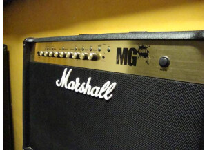 Marshall MG100FX (2079)