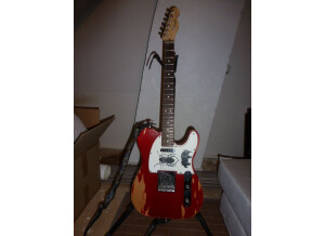 Fender Highway One Telecaster - Crimson Red Transparent Maple