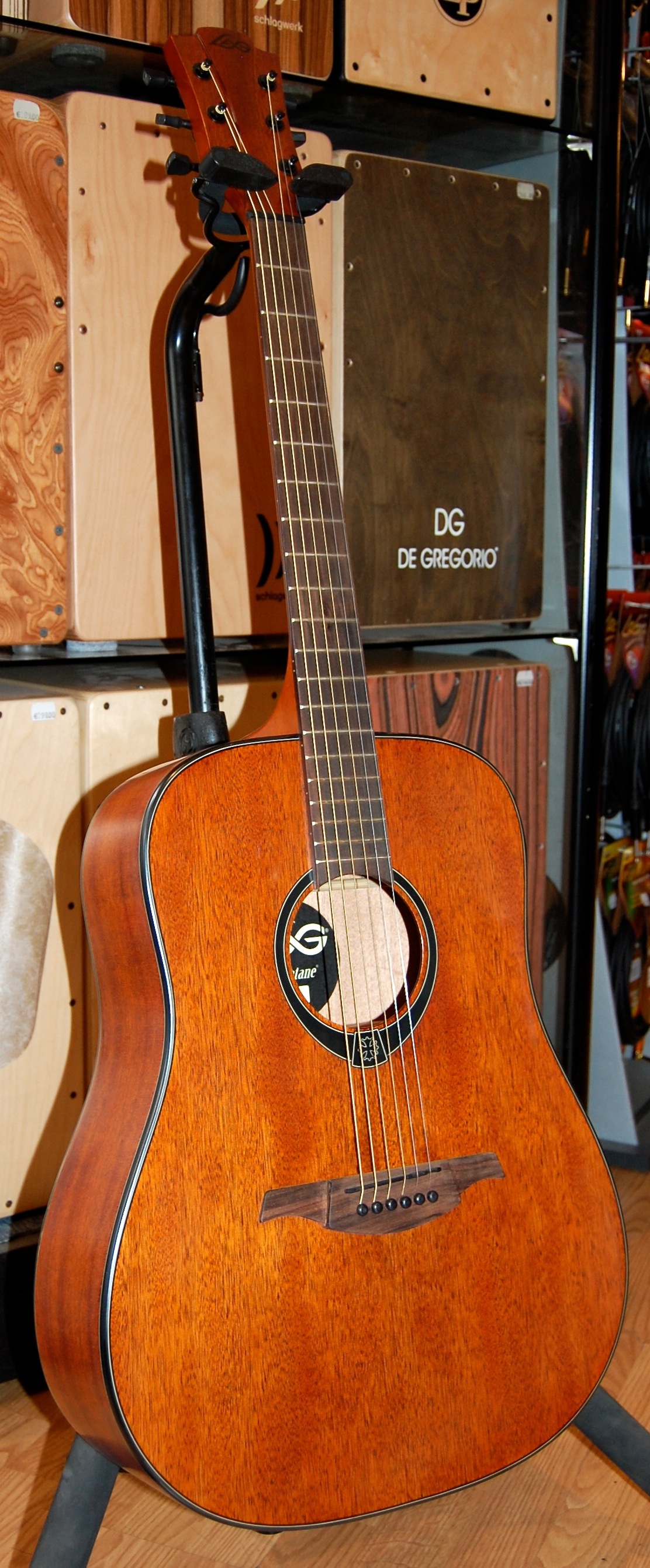 L&acirc;g&nbsp;Tramontane T77D