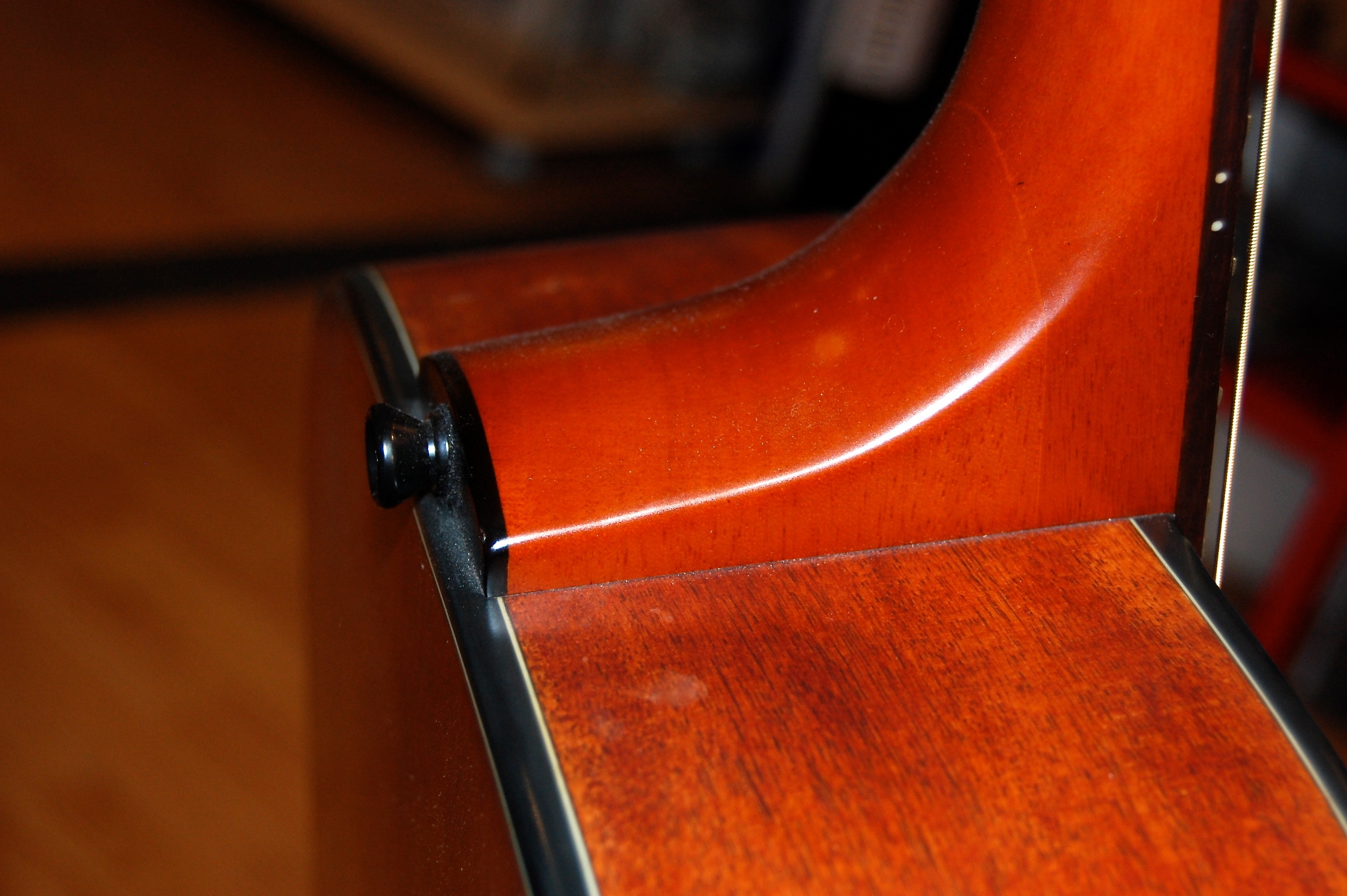 L&acirc;g&nbsp;Tramontane T77D