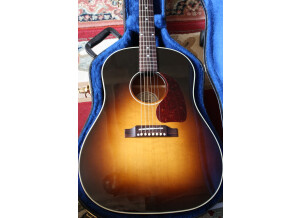 Gibson j 45 standard