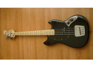 Squier Vintage Modified Mustang Bass - Black Maple