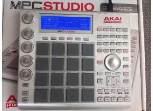 Akai MPC Studio (12432)