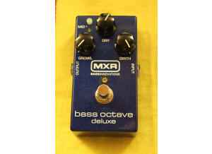 MXR M288 Bass Octave Deluxe (280)