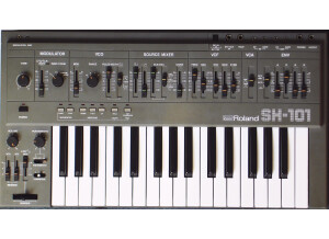 Roland SH-101 (67528)