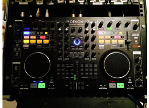 Denon DJ DN-MC6000 (60359)