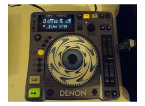 Behringer DJX700 (63826)