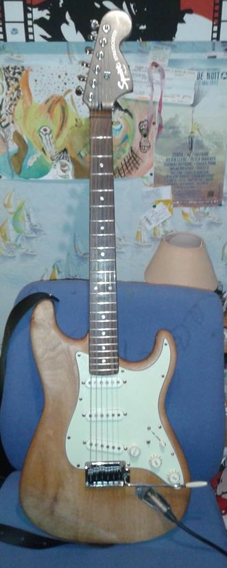 Squier Double Fat Strat