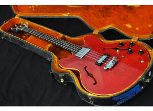 Gibson EB 2D 1967