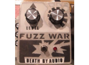 Death By Audio Fuzz War (88353)