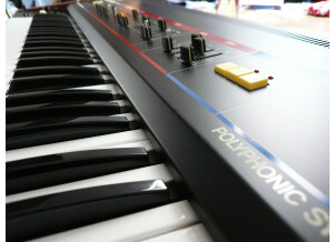 Roland JUNO-6 (9902)