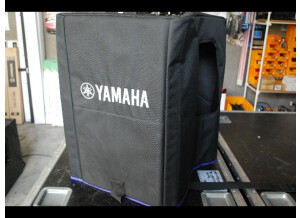 Yamaha DXR8 (53109)