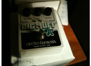 Electro-Harmonix Big Muff Pi with Tone Wicker (69263)