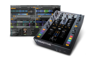 Native Instruments Traktor Kontrol X1 (42643)