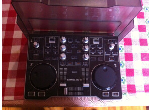 Hercules DJ Control MP3 e2 (72434)