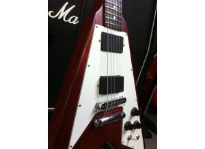 Gibson Flying V Faded - Worn Cherry (5790)
