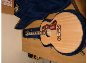 Gibson J-200 Standard - Antique Natural (13662)