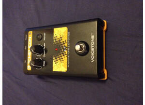 TC Helicon Voicetone T1
