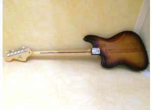 Squier Vintage Modified Bass VI - 3 Color Sunburst