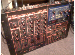 Roland DJ-2000