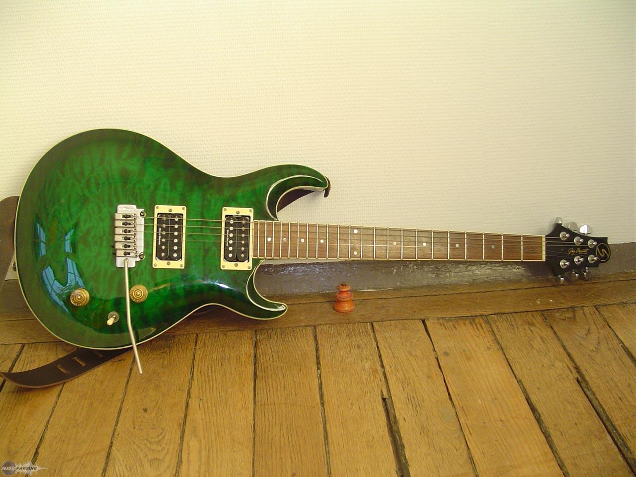 Samick Greg Bennett UM3