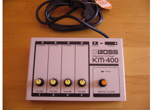 Boss KM-04