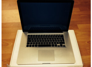Apple Macbook Pro 15" 2.3 GHz Intel Core i7 (61874)