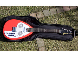 Vox Apache I - Salmon Red