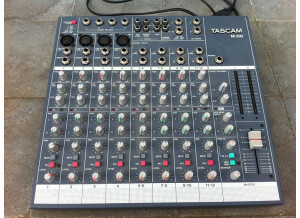Tascam M-08 (25795)